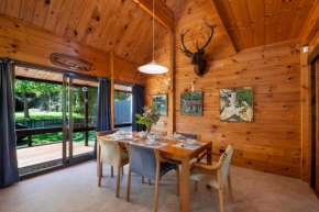 Lake Terrace Lockwood, Taupo